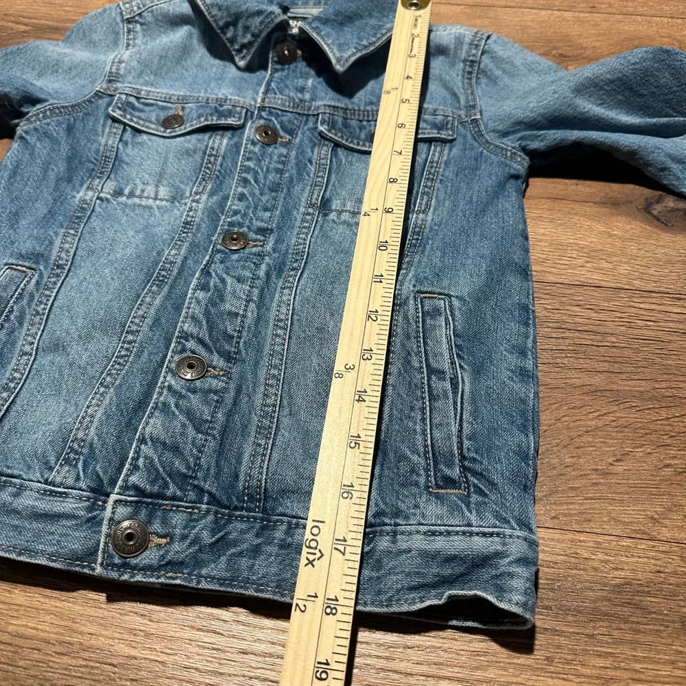 OshKosh B'gosh Blue Denim Trucker Jacket Kids Size 8
